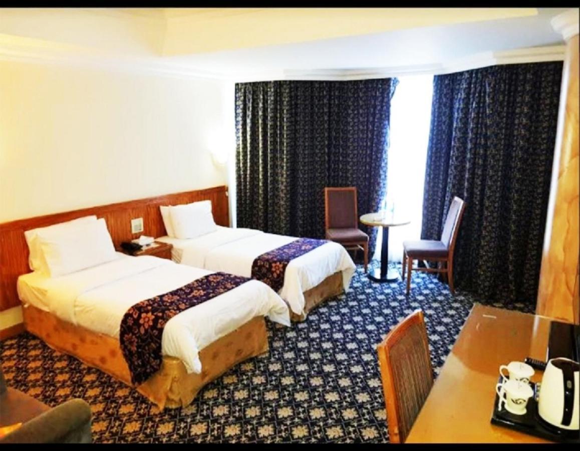 Phoenicia Tower Hotel And Spa Manama Exterior foto